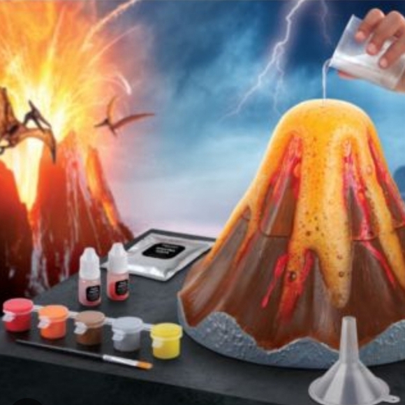 Discovery Volcano Science Lab Kit - Picture 9 of 12